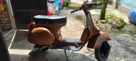 Vespa PS 82 Mulus