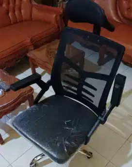 Kursi kantor kursi gaming kursi belajar Like New
