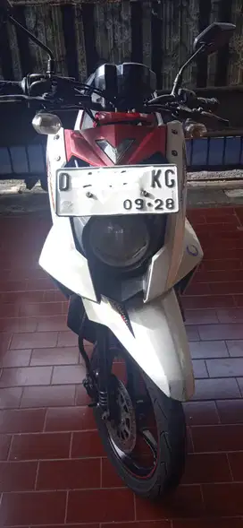 Dijual Motor Yamaha XRide 2013 Surat Lengkap