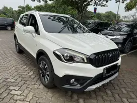 (Cash) Scross at 2019 putih sx4 dp 5jt kredit s-cross xover