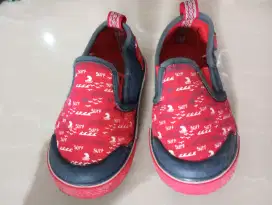 Sepatu anak merk bubblegummers