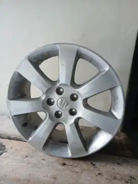 5bh Velg  R18 bekas Grand Vitara