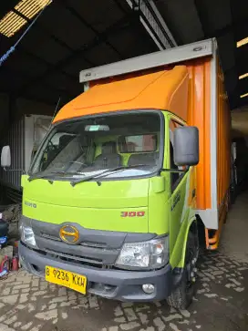 Hino Dutro 136MDL Asli Long Box Besi Jumbo 2022 pmk 2023