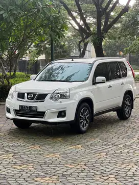 Nissan Xtrail 2.5 Urban Selection AT 2014 Pajak Panjang