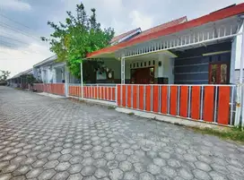 Rumah murah 98 m2 di perumahan cluster Solo bari Area