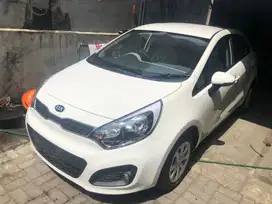 Kia Rio 2014 Bensin