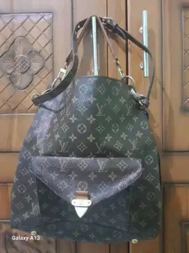 Tas LV Preloved