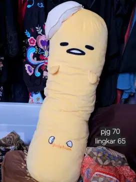 Boneka bantal guling gudetama