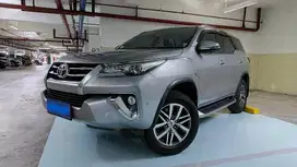 [OLXmobbi] Toyota Fortuner 2.7 4x2 SRZ Bensin-AT 2020 Silver