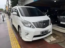 Toyota alphard 2010 AT