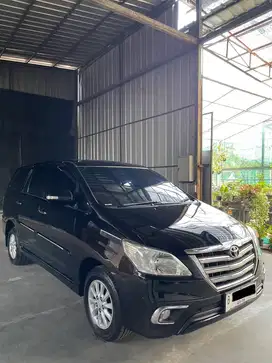 Toyota Kijang Innova 2014 Bensin