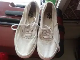 Sepatu Vans pria