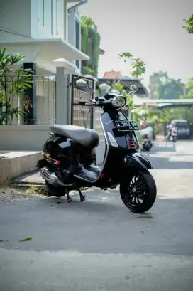 PIAGGIO VESPA MATIC SPRINT S IGET TERMURAH BERGARANSI ( BISA KREDIT )