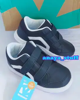 Sepatu Toezone Oshkosh ex kado