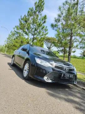 Toyota Camry V AT 2016