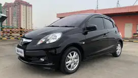 KM Rendah TDP 5Jt Honda Brio Satya 1.2 E Bensin-MT 2015 Hitam