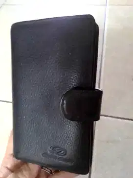 Dompet unissx hitam