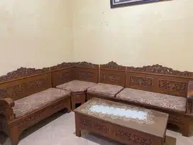 SOFA DAN MEJA RUANG TAMU ( KAYU JATI )