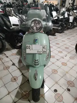 Vespa primavera 150 cc abs 2024 biru