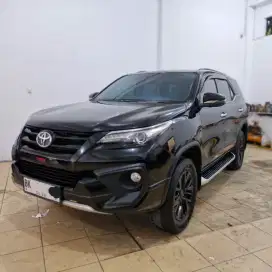 Fortuner 2.4 VRZ TRD AT 2018