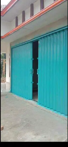 Rolling door dan folding gate