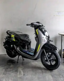 HONDA SCOOPY SPORTY HITAM SILVER