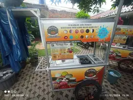 LOWONGAN KERJA PEDAGANG KELILING MARTABAK MINI