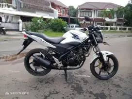 Honda Cb150r tahun 2013