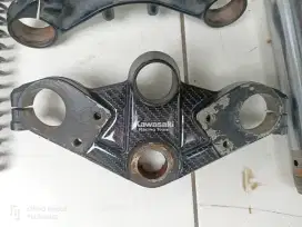 segitiga atas ninja 250 fi