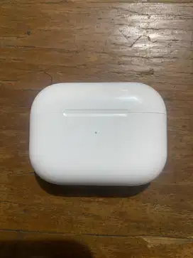 Apple Airpods Pro (generasi ke-2) dengan USB-C