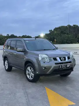 LOW KM 30rb Nissan Xtrail 2.5 2011