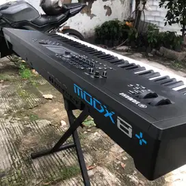 Yamaha modx 8+ second istimewa