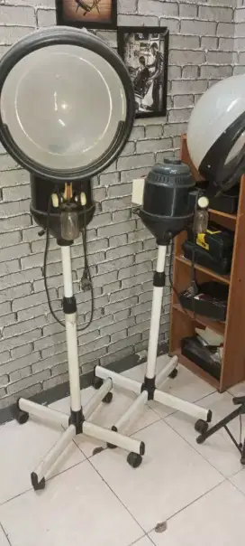 Steamer rambut bekas
