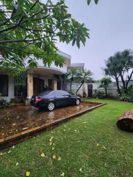 Rumah lux full furnished private pool pondok indah jakarta jual murah