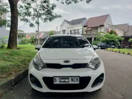 Kia Rio 2012 Matic Mulus Pakai Pribadi Cewe