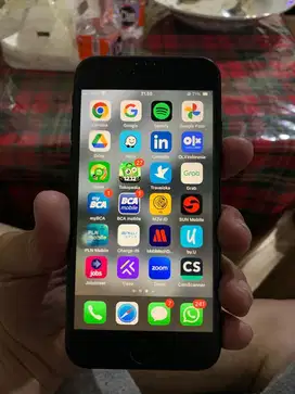 Jual iphone SE 2020 black 256GB
