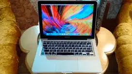 Macbook Pro 13 inch Core i7 Editing Siap Kuliah Ram 8GB SSD 128GB+1TB