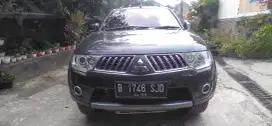 Pajero Exceed 2011