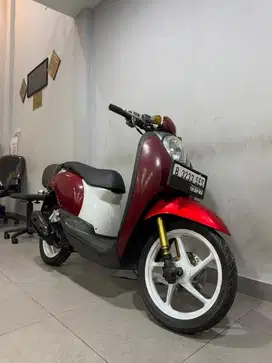 Scoopy Karbu 2012 / 2013 Surat Lengkap Mesin Bagus ABBA