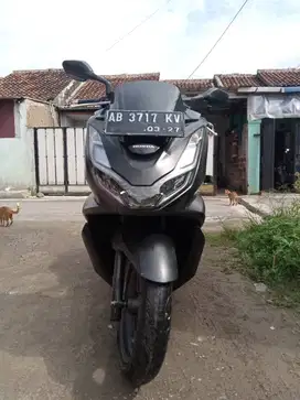 Honda PCX 160 tahun 2022