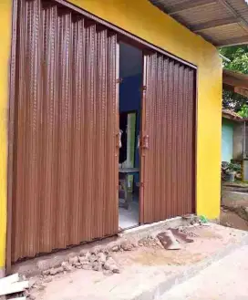 Pintu ruko folding gate dan rolling door