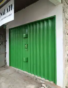 Pintu ruko folding gate dan rolling door