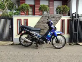 JUAL CEPAT VEGA ZR TAHUN 2009