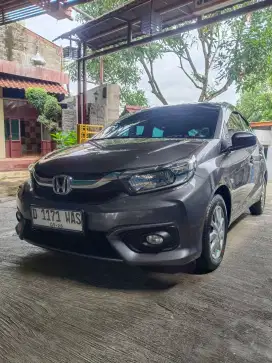 Bismillah numpang jual Honda Brio E cvt. No. D. 2021.