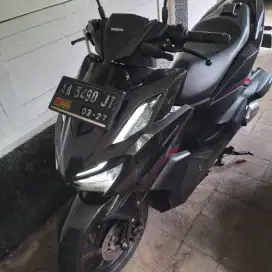 Vario 160 CBS hitam terawat istimewa