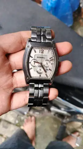 Jam tangan Fossil Chrono besar Zero on fullStainless