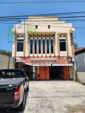 dijual Rumah dan gudang pinggir jalan raya di Boyolali Kota