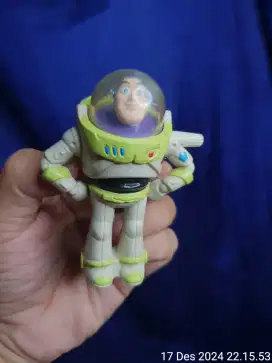 Vintage 1996 Buzz Lightyear Kinetic masih jalan agak tersendat2