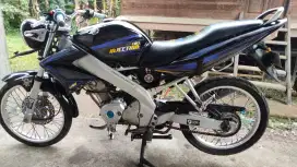 Yamaha 150cc warna hitam