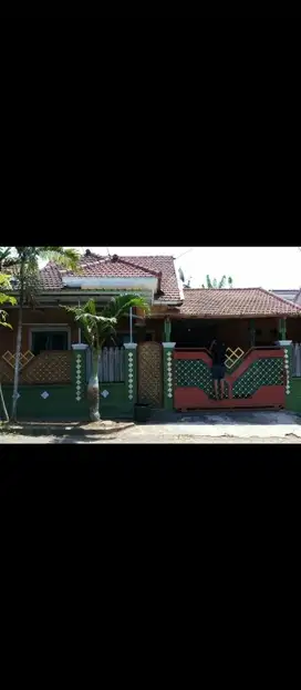 JUAL RUMAH LOWOKWARU MALANG SANGAT STRATEGIS CIAMIK